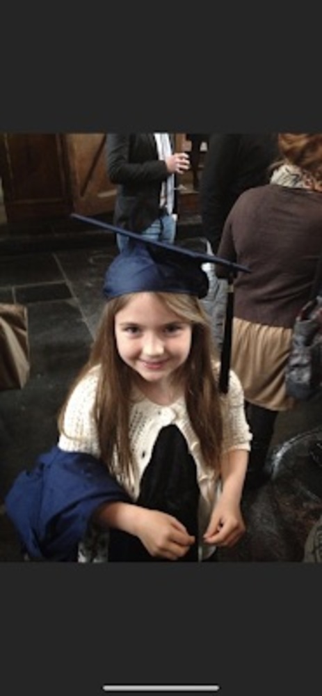 Meet your Posher, Ainsley